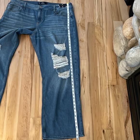 🆕 Hollister High Rise Vintage Baggy Jeans - NWT - Picture 5 of 12